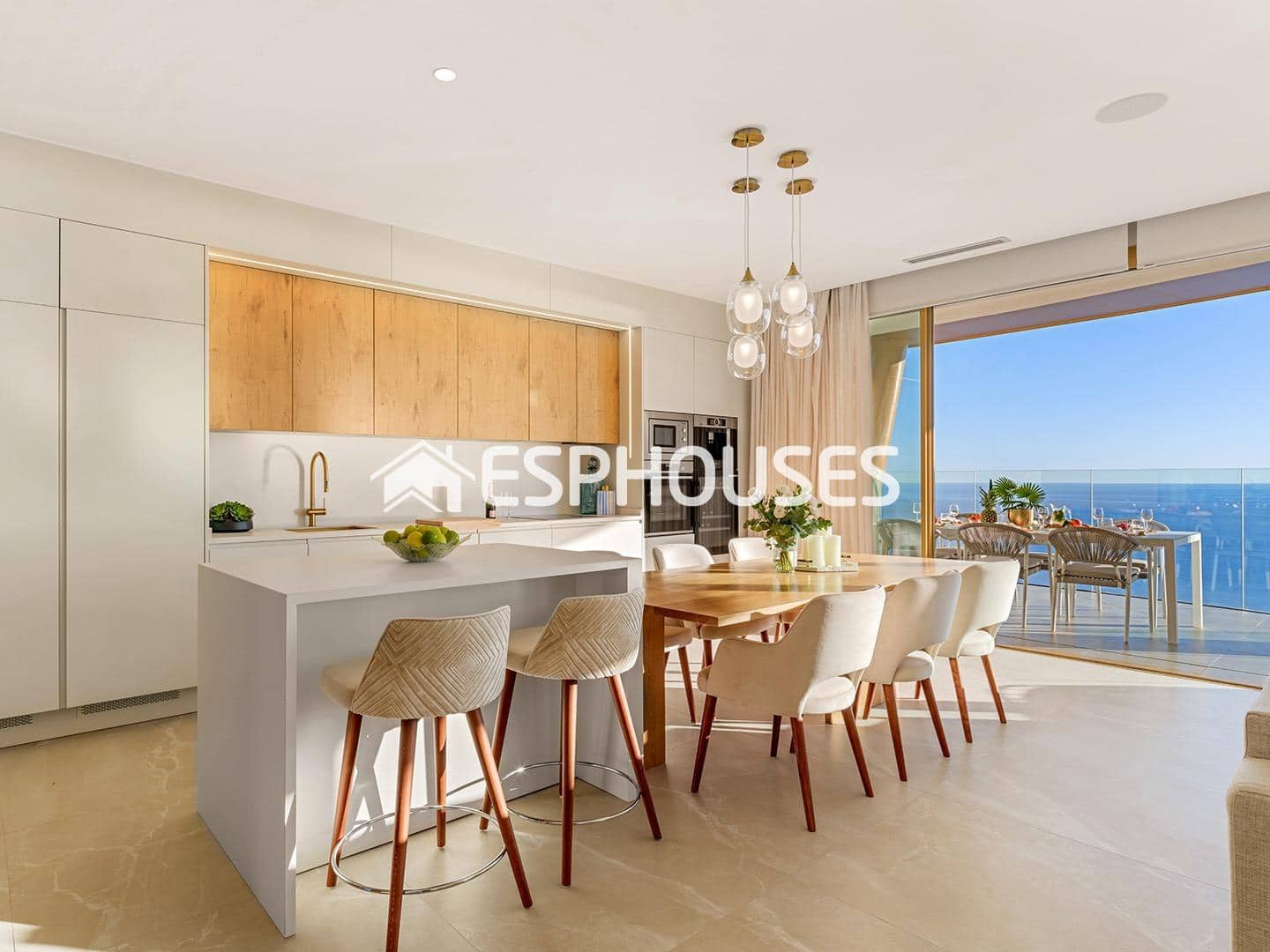 3 soveværelse Lejlighed til salg i Benidorm med swimmingpool garage - € 995.000 (Ref: 9445283)