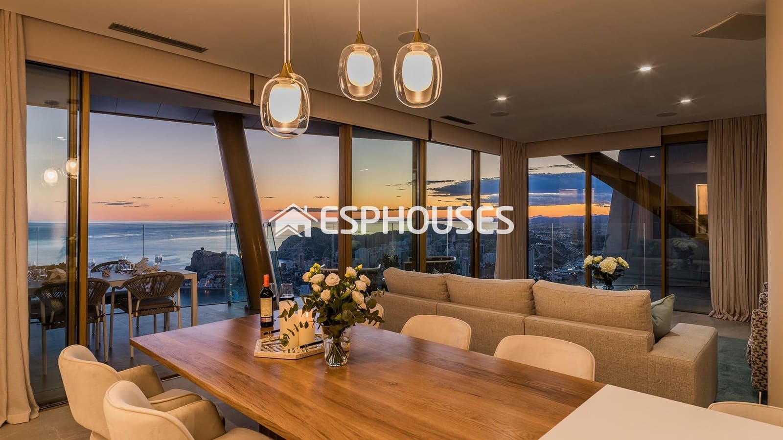 3 soveværelse Lejlighed til salg i Benidorm med swimmingpool garage - € 995.000 (Ref: 9445283)