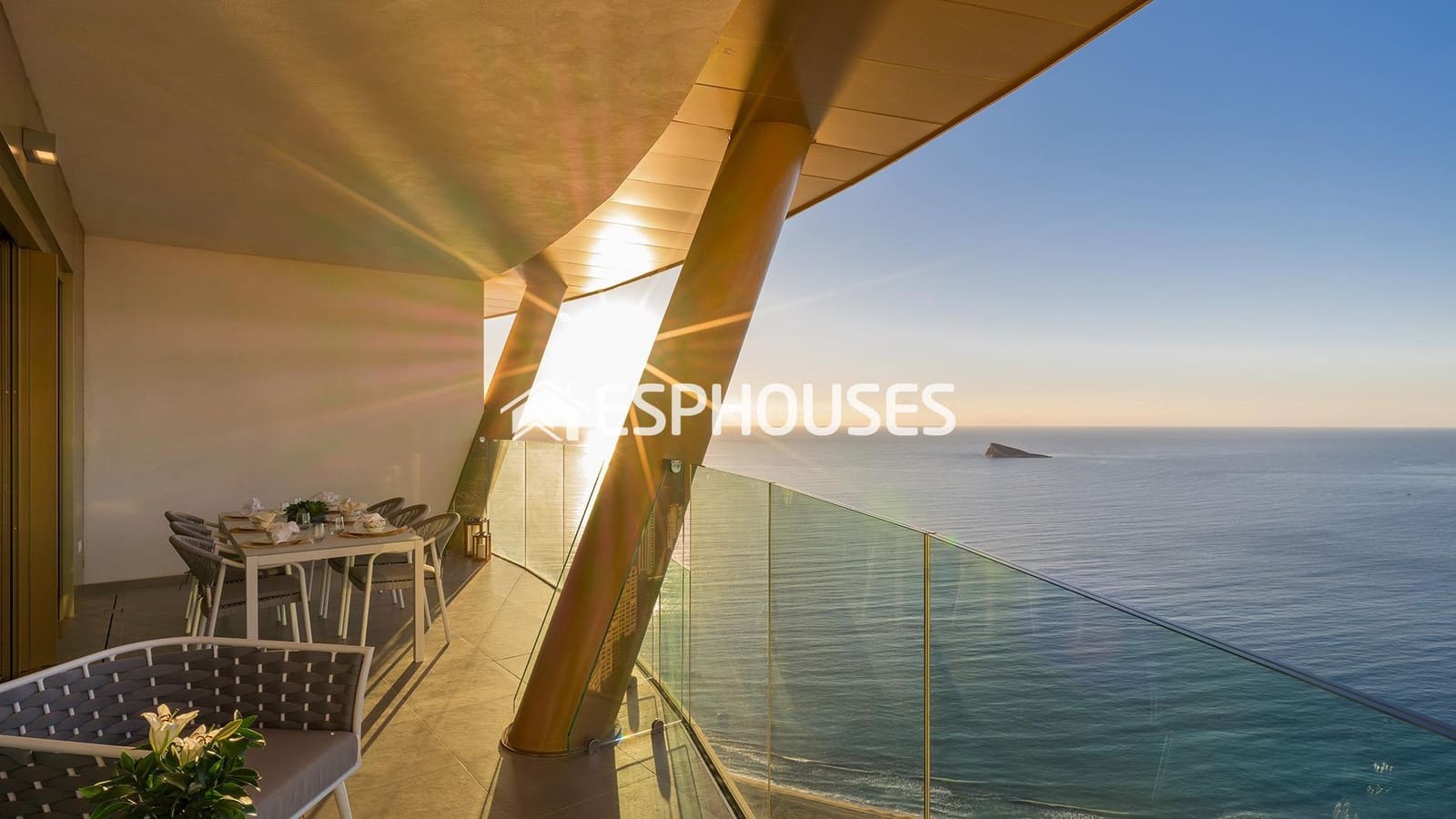 3 soveværelse Lejlighed til salg i Benidorm med swimmingpool garage - € 995.000 (Ref: 9445283)