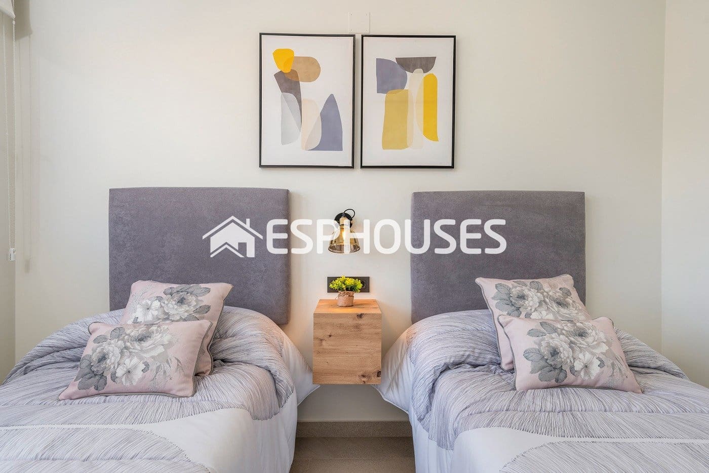 3 sypialnia Apartament na sprzedaż w Los Balcones z basenem - 325 000 € (Ref: 9445286)