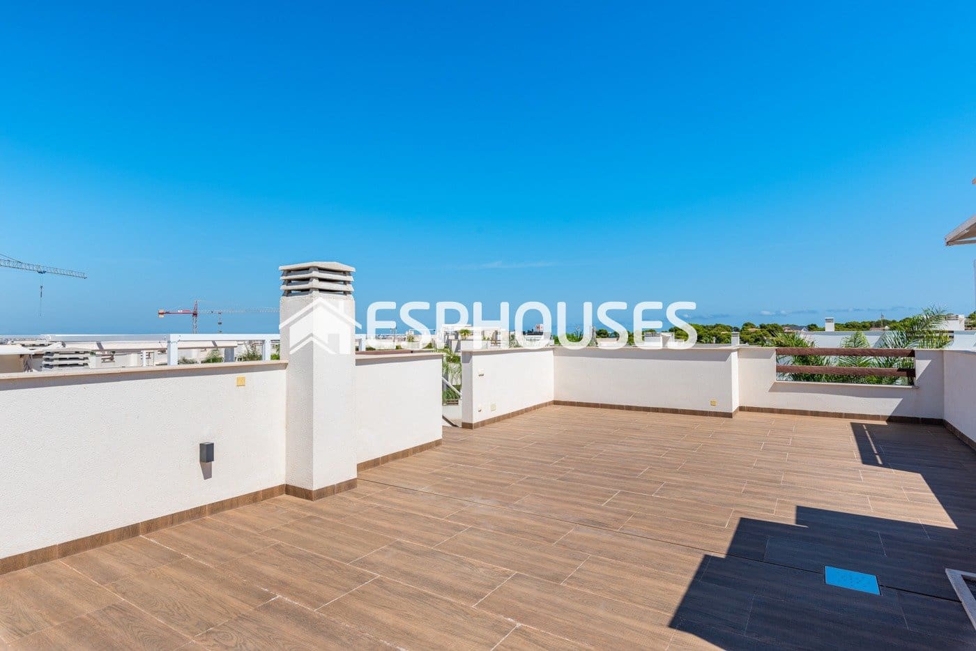 3 sypialnia Apartament na sprzedaż w Los Balcones z basenem - 325 000 € (Ref: 9445286)