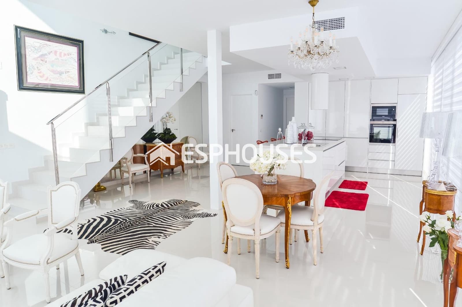 4 sovrum Villa till salu i Gran Alacant med pool - 640 000 € (Ref: 9445287)