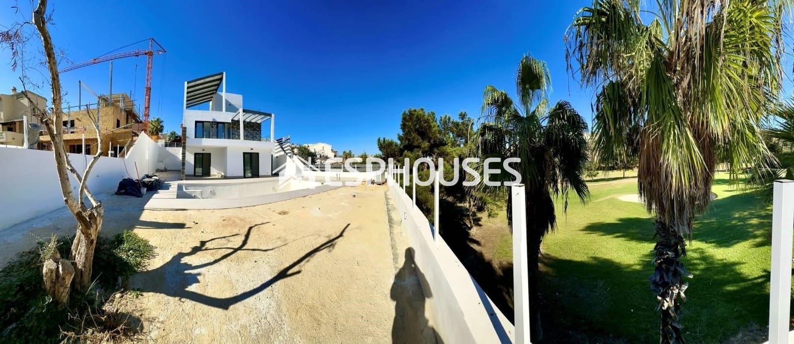 3 bedroom Villa for sale in Rojales with pool - € 852,000 (Ref: 9445292)