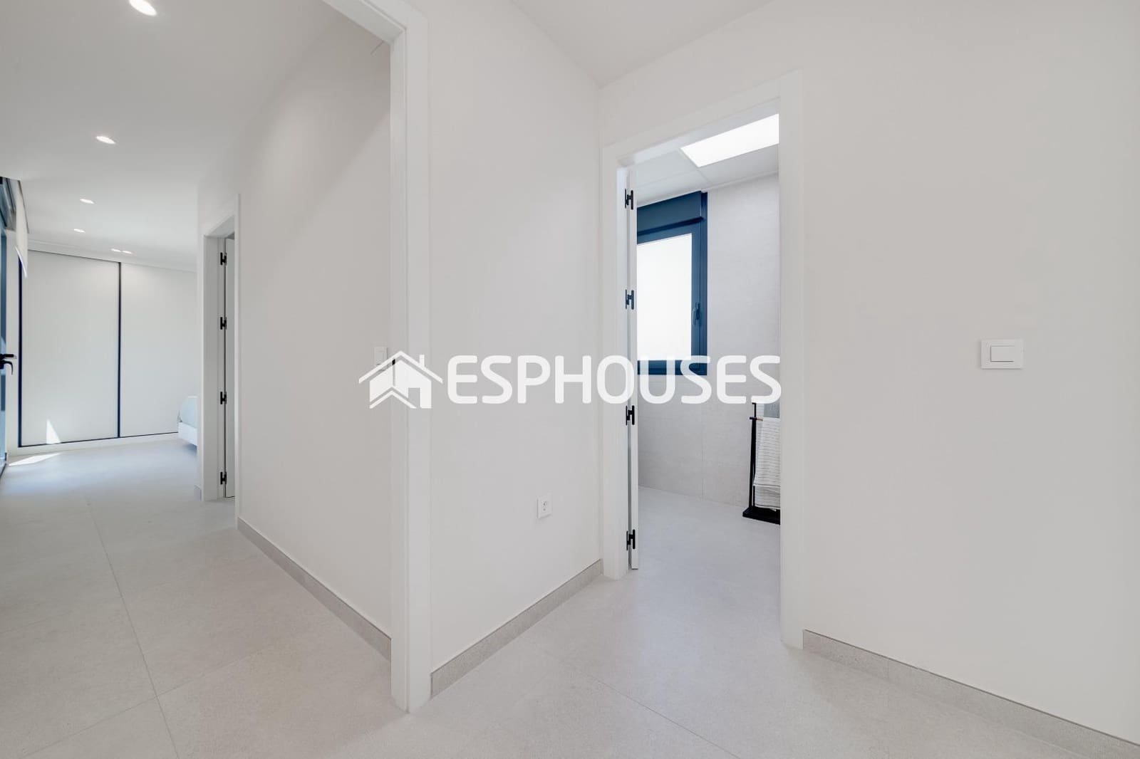 2 slaapkamer Villa te koop in Rojales met zwembad garage - € 475.000 (Ref: 9445301)