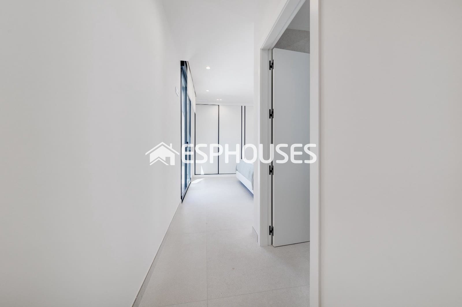 2 soveværelse Villa til salg i Ciudad Quesada med swimmingpool garage - € 475.000 (Ref: 9445301)