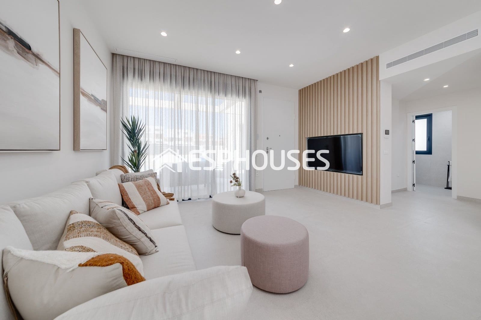 2 soveværelse Villa til salg i Ciudad Quesada med swimmingpool garage - € 475.000 (Ref: 9445301)