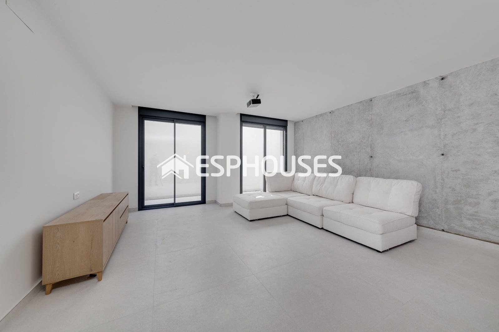 2 soveværelse Villa til salg i Ciudad Quesada med swimmingpool garage - € 475.000 (Ref: 9445301)