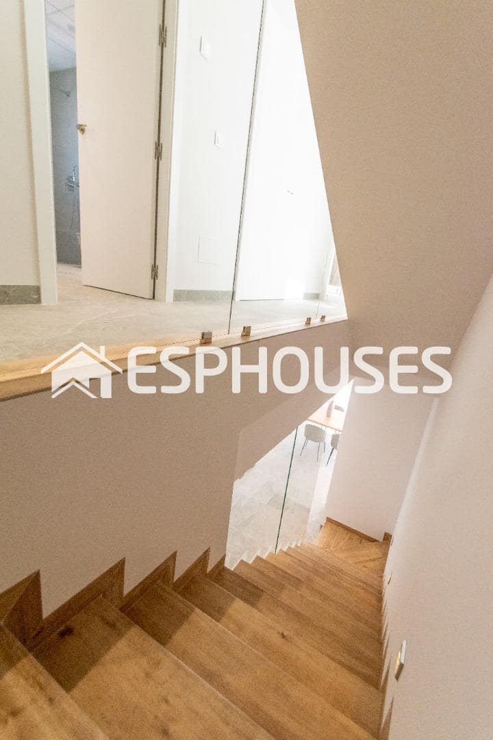 3 slaapkamer Villa te koop in Pilar de la Horadada met zwembad garage - € 519.900 (Ref: 9445306)