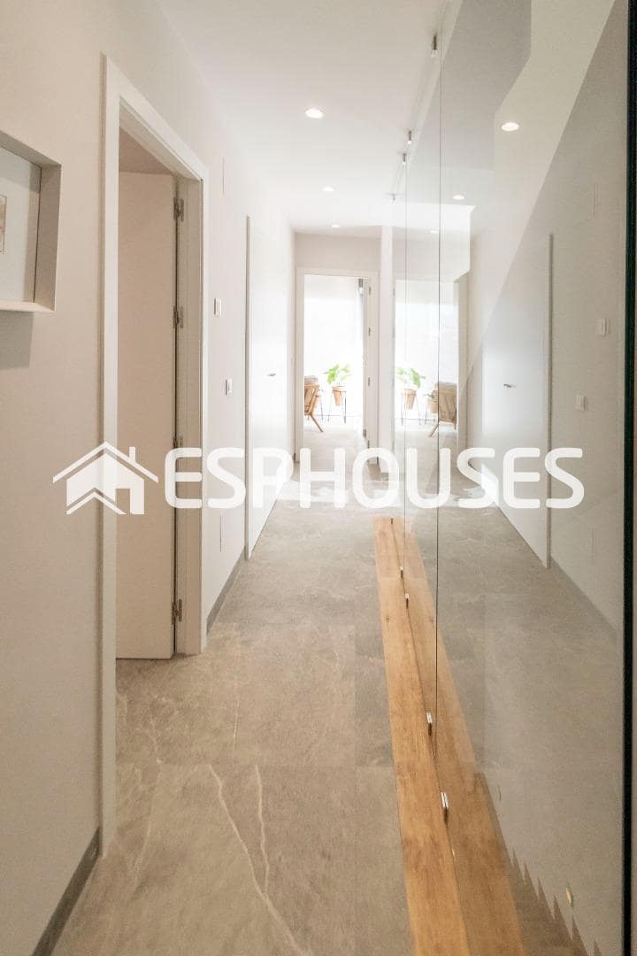 3 slaapkamer Villa te koop in Pilar de la Horadada met zwembad garage - € 519.900 (Ref: 9445306)