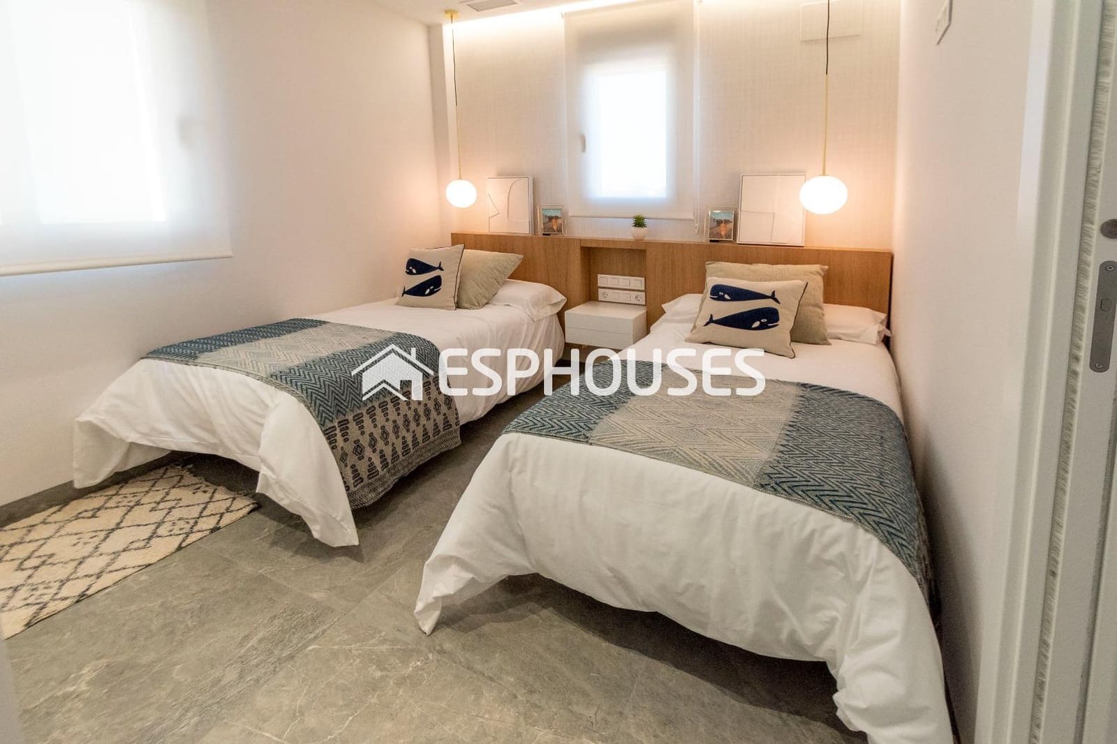 3 slaapkamer Villa te koop in Pilar de la Horadada met zwembad garage - € 519.900 (Ref: 9445306)