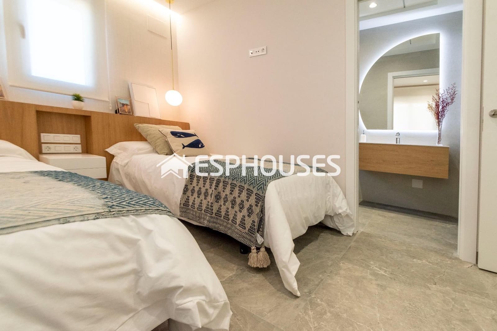 3 slaapkamer Villa te koop in Pilar de la Horadada met zwembad garage - € 519.900 (Ref: 9445306)