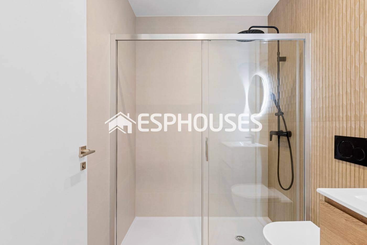 4 bedroom Apartment for sale in Benijofar with pool - € 339,000 (Ref: 9445308)