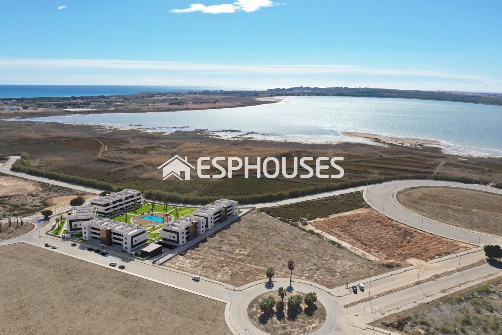 3 sovrum Lägenhet till salu i Guardamar del Segura med pool garage - 232 000 € (Ref: 9445312)