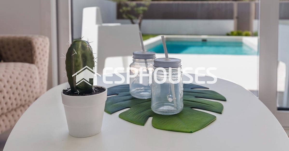 3 makuuhuone Huvila myytävänä paikassa San Javier mukana uima-altaan 
autotalli - 355 000 € (Ref: 9445325)