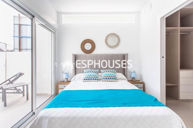 3 makuuhuone Huvila myytävänä paikassa Ciudad, San Javier mukana uima-altaan 
autotalli - 355 000 € (Ref: 9445325)