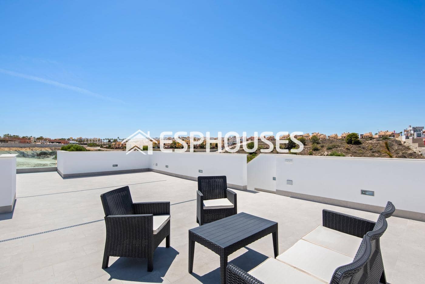 3 Zimmer Villa zu verkaufen in Algorfa mit Pool Garage - 445.000 € (Ref: 9445333)