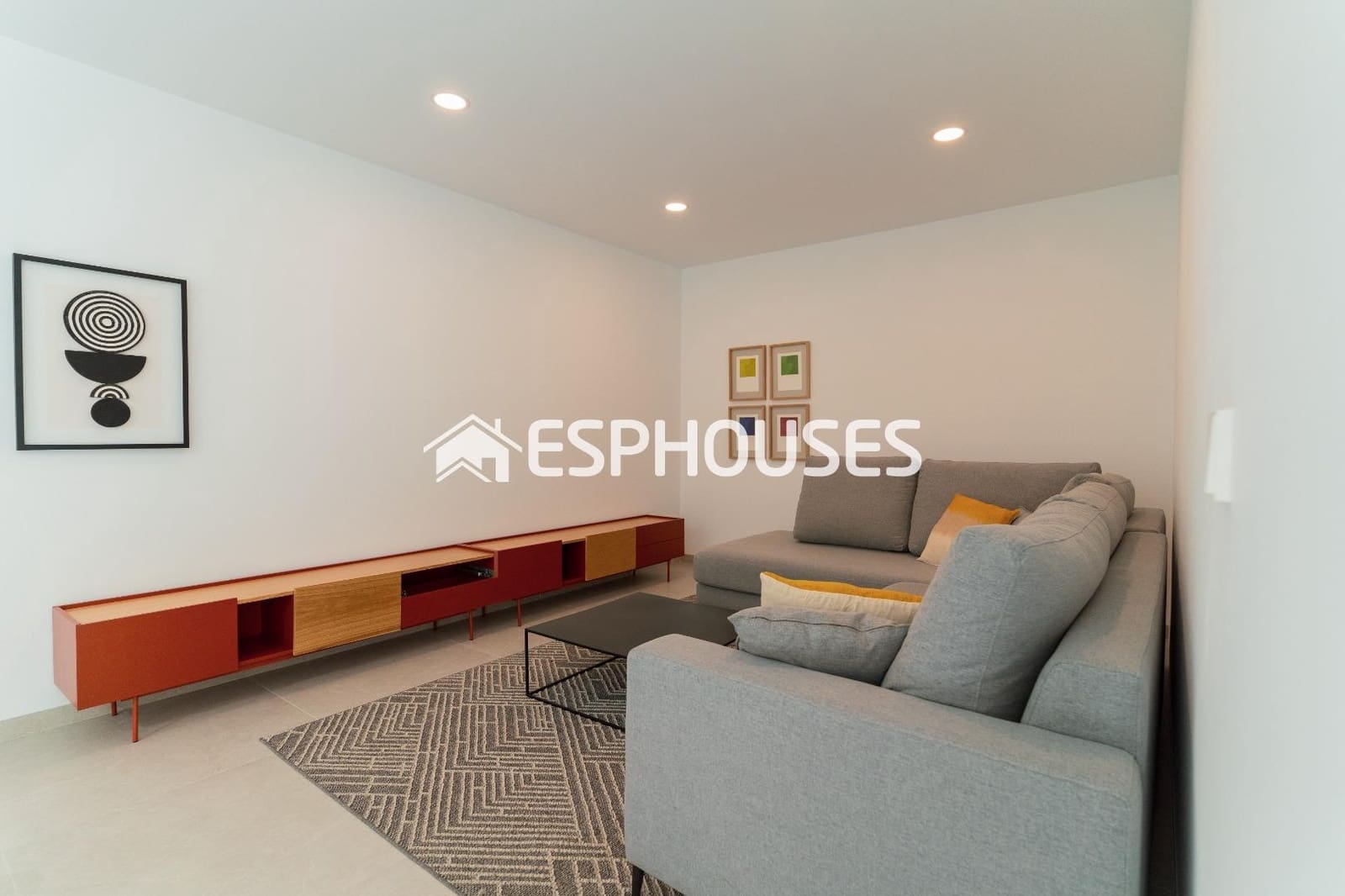 Chalet de 4 habitaciones en Rojales en venta con piscina garaje - 780.000 € (Ref: 9445343)