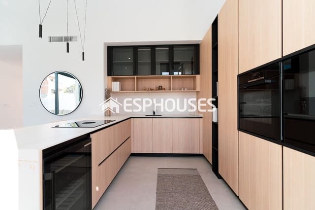 Chalet de 4 habitaciones en Ciudad Quesada, Rojales en venta con piscina garaje - 780.000 € (Ref: 9445343)