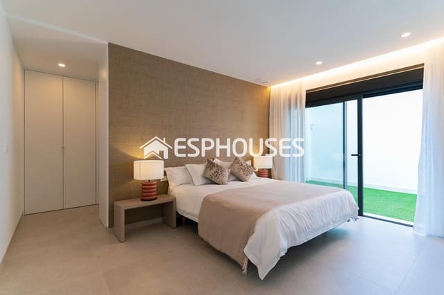 Chalet de 4 habitaciones en Ciudad Quesada, Rojales en venta con piscina garaje - 780.000 € (Ref: 9445343)