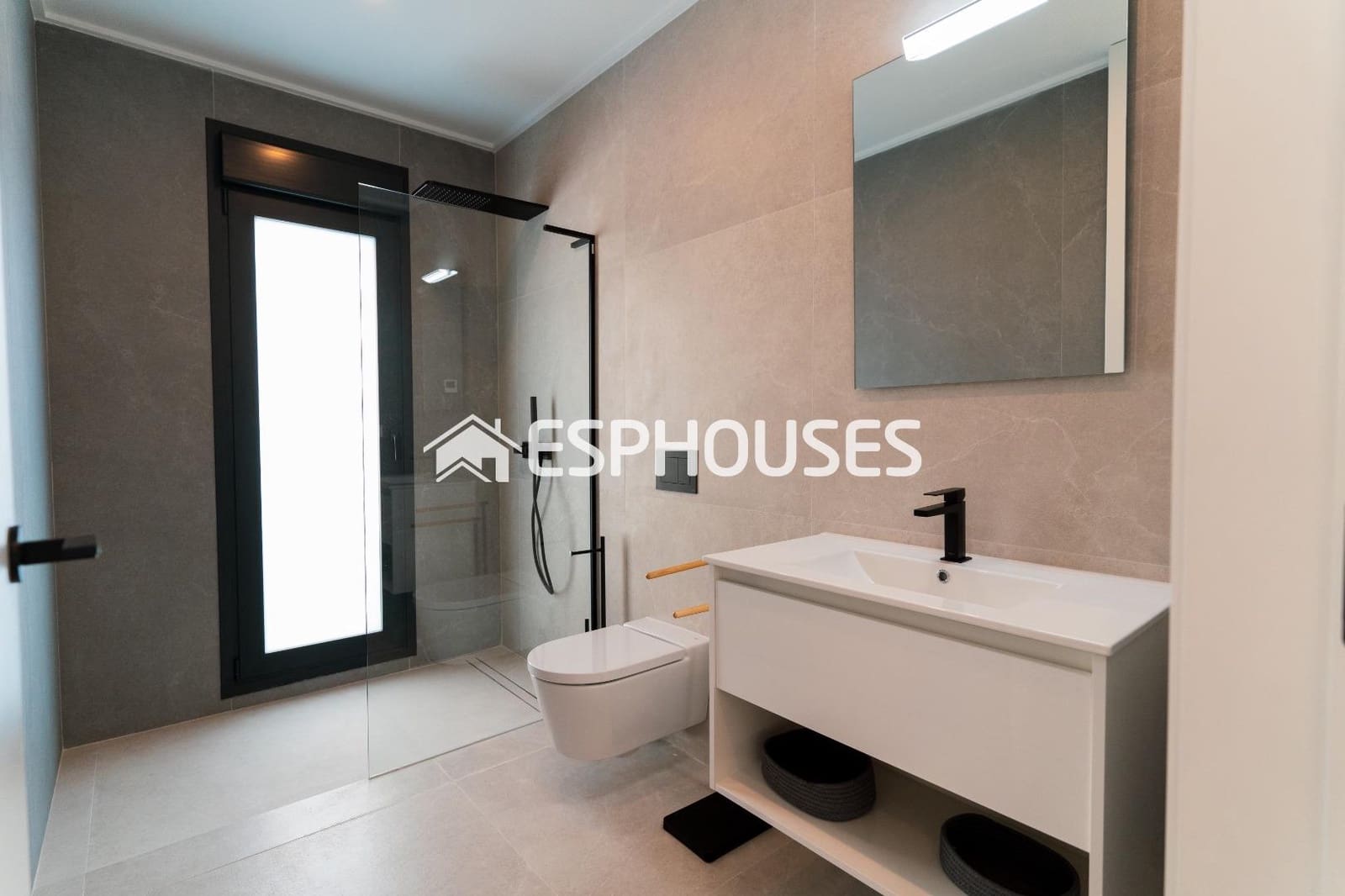 Chalet de 4 habitaciones en Rojales en venta con piscina garaje - 780.000 € (Ref: 9445343)