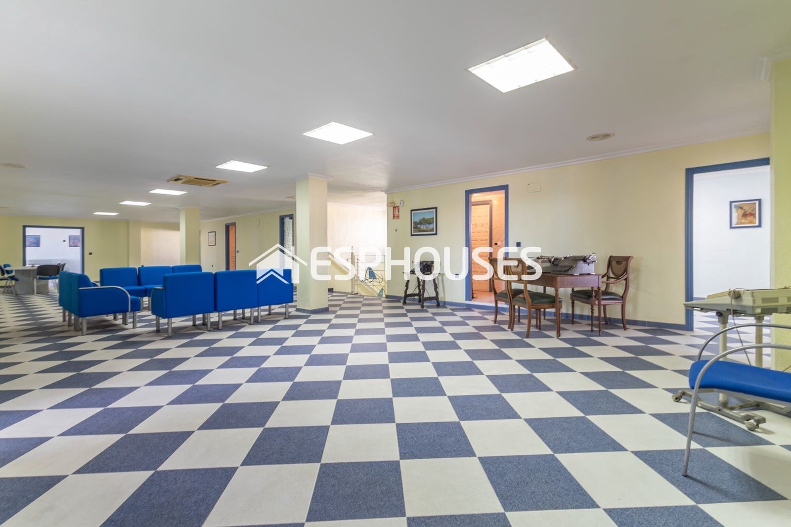 10 bedroom Commercial for sale in San Fulgencio - € 325,000 (Ref: 9445354)