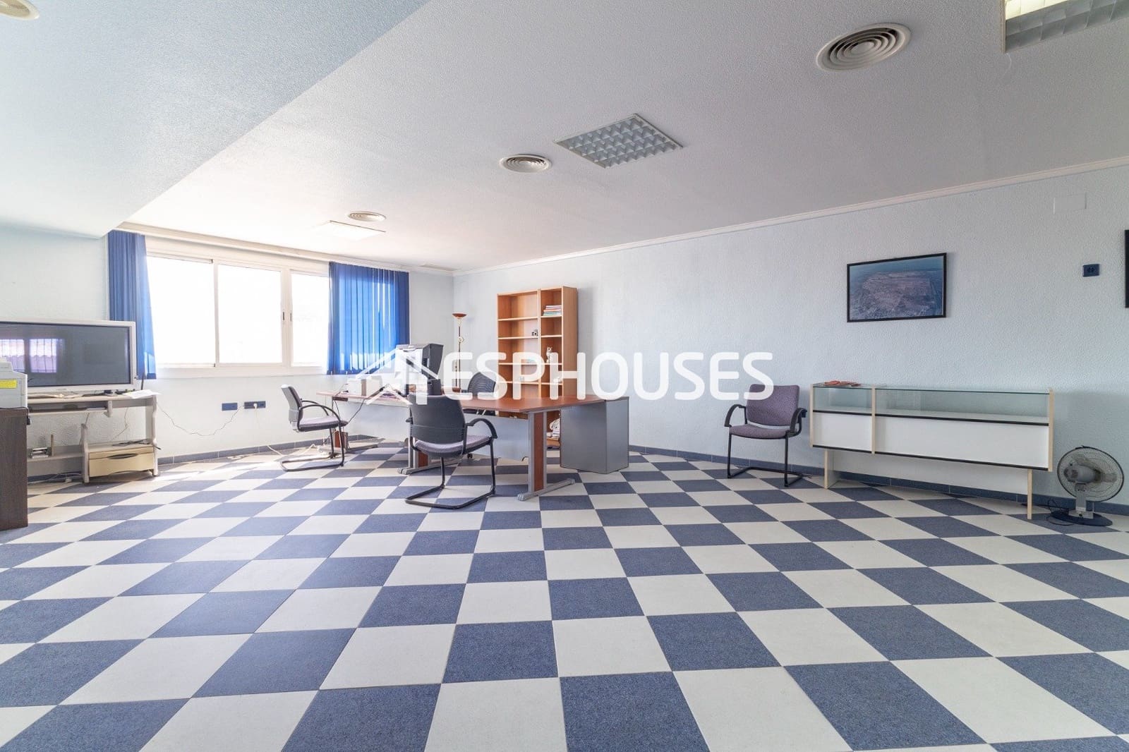 10 bedroom Commercial for sale in San Fulgencio - € 325,000 (Ref: 9445354)