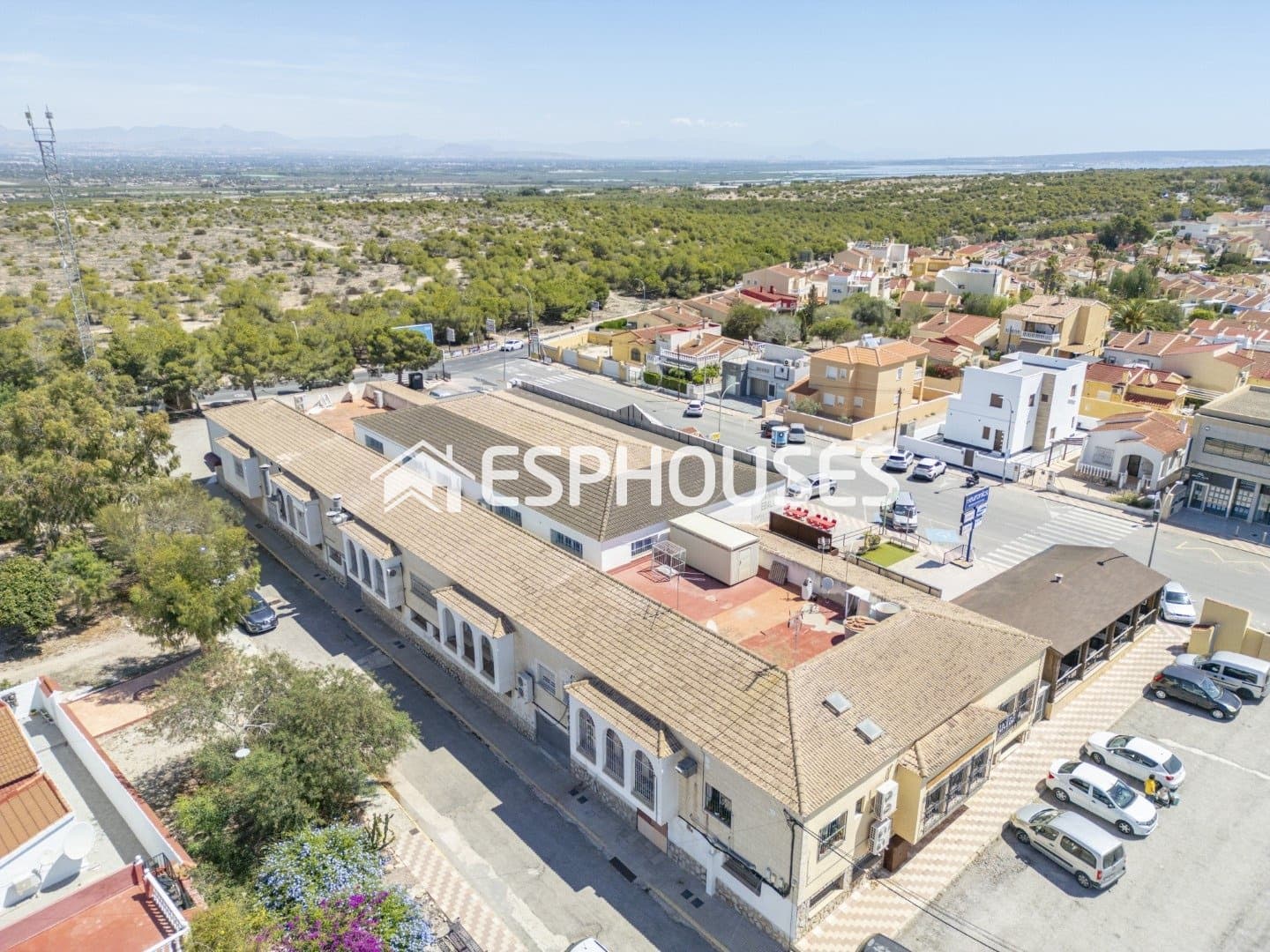 10 bedroom Commercial for sale in San Fulgencio - € 325,000 (Ref: 9445354)