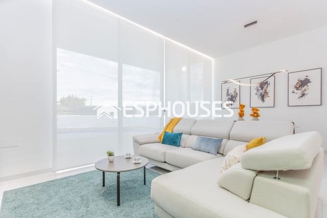 3 camera da letto Villa in vendita in El Chaparral - La Siesta - La Torreta, Torrevieja con piscina garage - 615.000 € (Rif: 9445358)