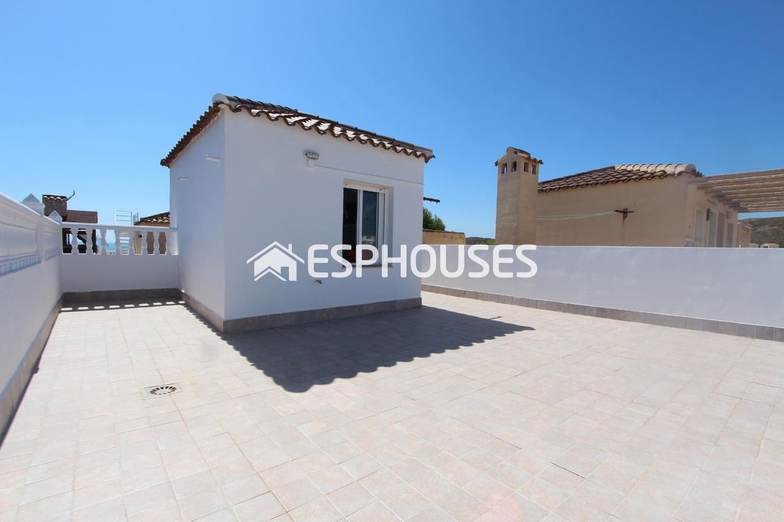 3 Zimmer Apartment zu verkaufen in Guardamar del Segura mit Pool Garage - 269.000 € (Ref: 9445376)