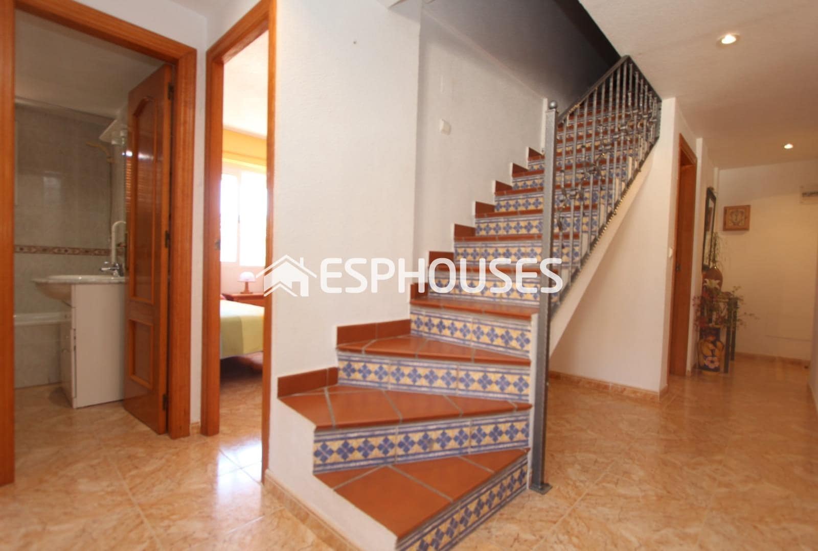 3 Zimmer Apartment zu verkaufen in Guardamar del Segura mit Pool Garage - 269.000 € (Ref: 9445376)