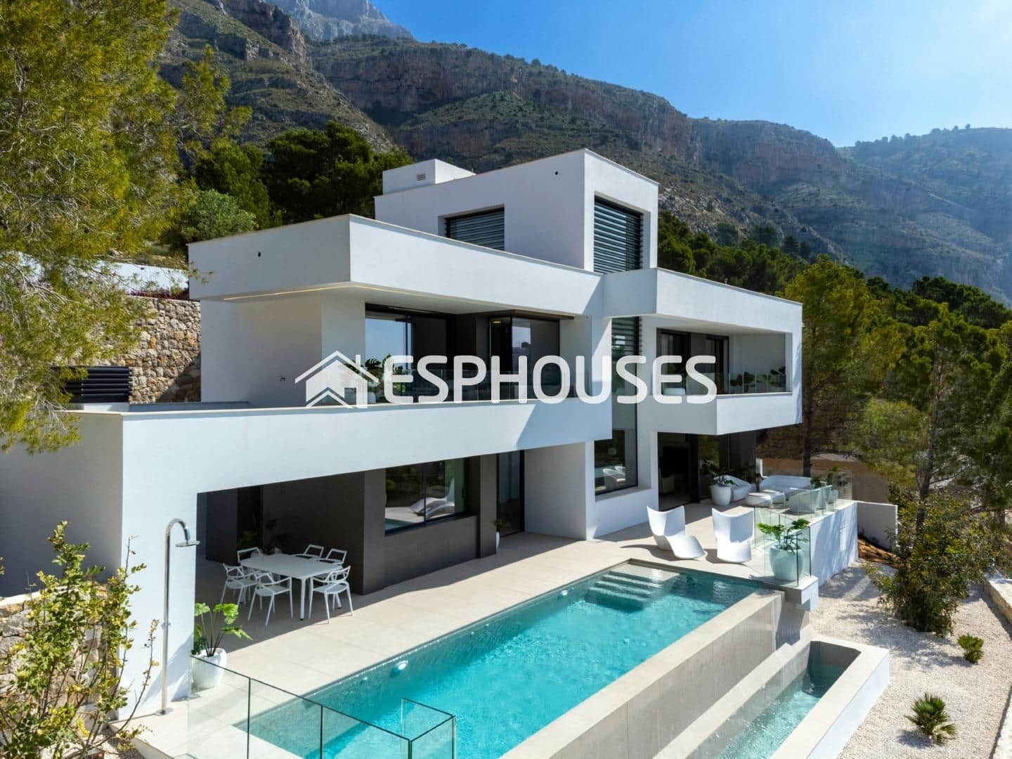 3 sovrum Villa till salu i Altea med pool garage - 2 257 500 € (Ref: 9445382)