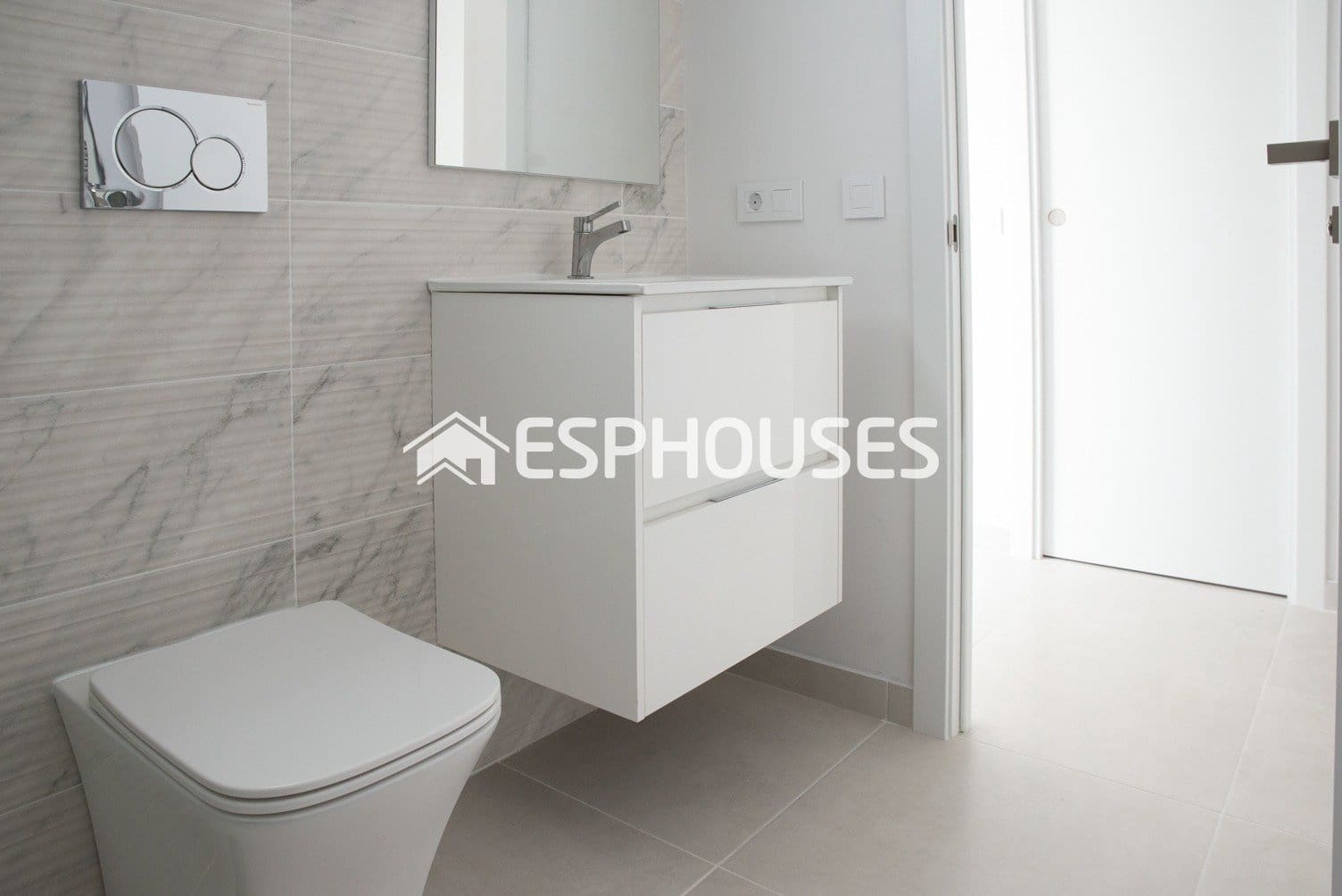 3 quarto Moradia para venda em Busot com piscina - 409 000 € (Ref: 9445394)