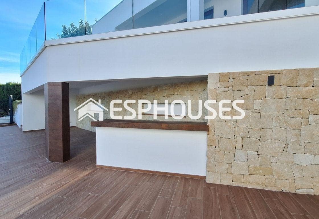 5 sovrum Villa till salu i Alfaz del Pi / L'Alfas del Pi med pool - 2 250 000 € (Ref: 9445395)