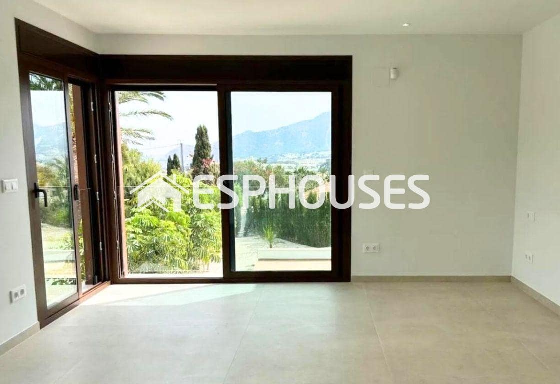 5 sovrum Villa till salu i Alfaz del Pi / L'Alfas del Pi med pool - 2 250 000 € (Ref: 9445395)