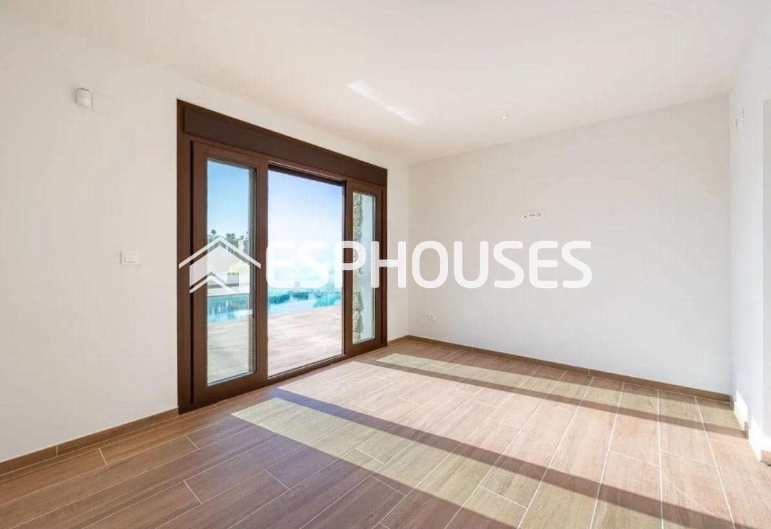 5 sovrum Villa till salu i Alfaz del Pi / L'Alfas del Pi med pool - 2 250 000 € (Ref: 9445395)