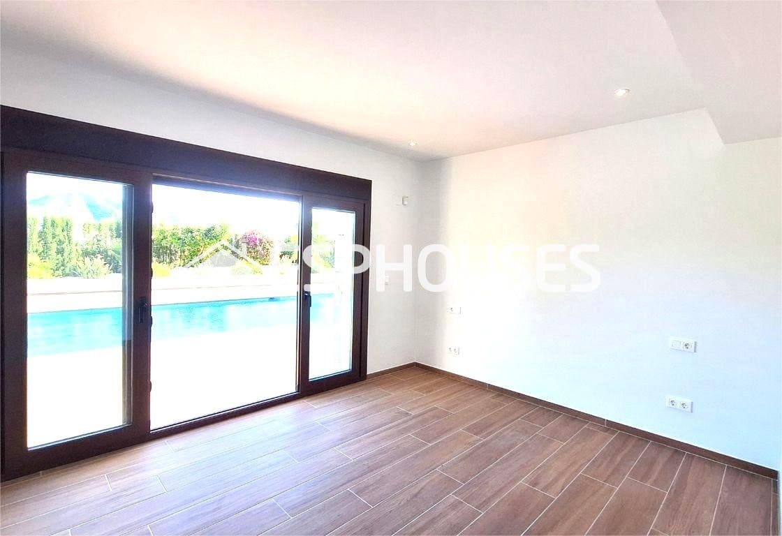 5 Zimmer Villa zu verkaufen in Alfaz del Pi / L'Alfas del Pi mit Pool - 2.250.000 € (Ref: 9445395)