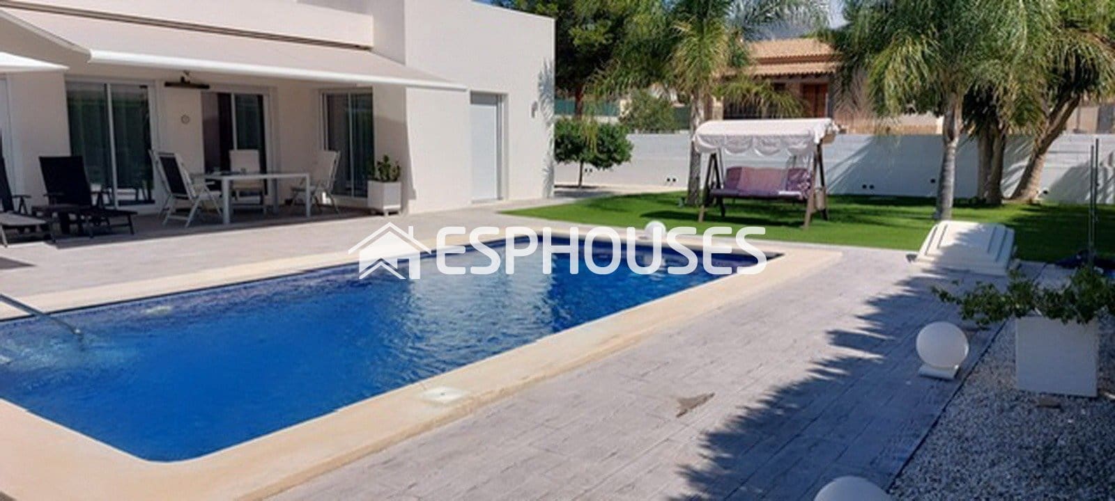 3 sovrum Villa till salu i Busot med pool - 499 000 € (Ref: 9445397)