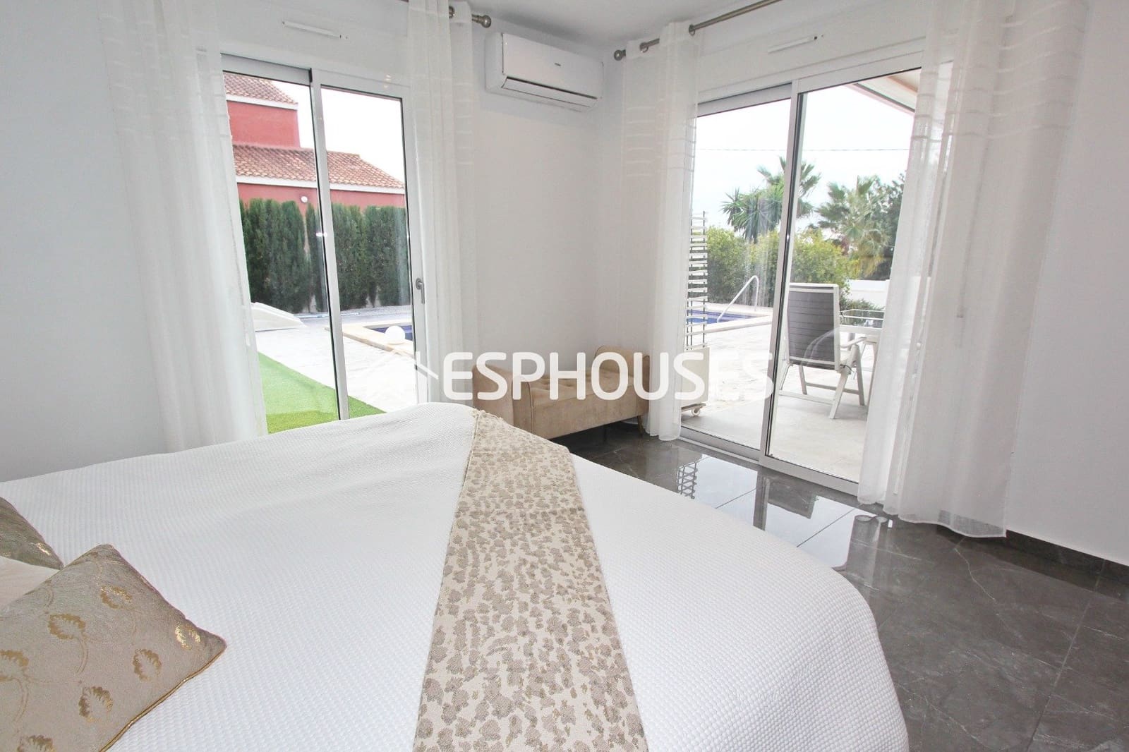 3 sovrum Villa till salu i Busot med pool - 499 000 € (Ref: 9445397)