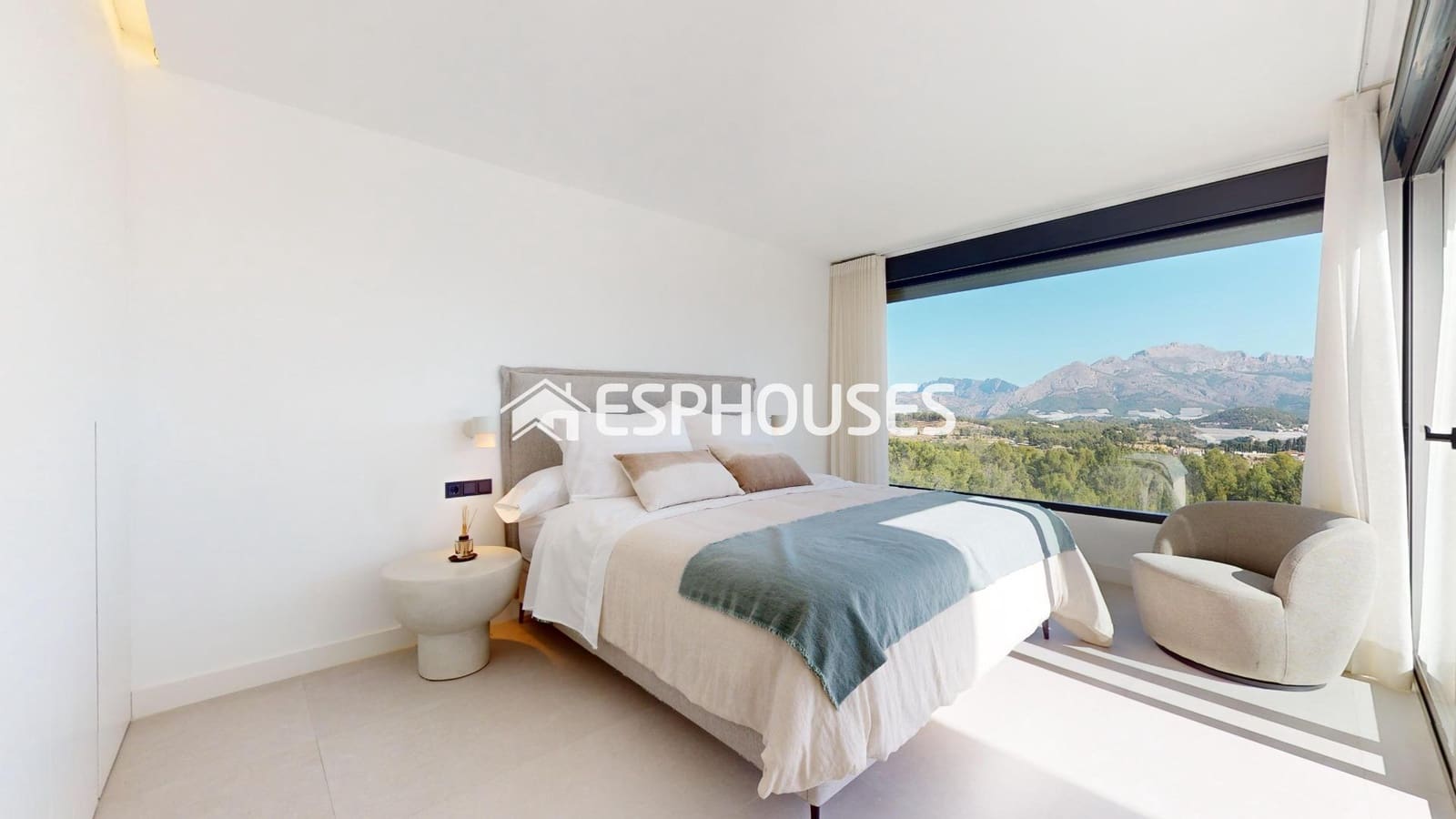 3 bedroom Villa for sale in Polop with pool garage - € 760,000 (Ref: 9445407)