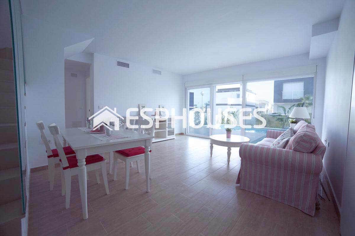 3 chambre Bungalow à vendre à Santa Pola avec piscine garage - 395 000 € (Ref: 9445418)