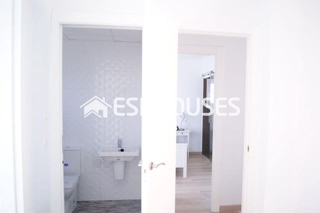 3 quarto Bungalow para venda em Novamar - Mediterráneo, Santa Pola com piscina garagem - 395 000 € (Ref: 9445418)