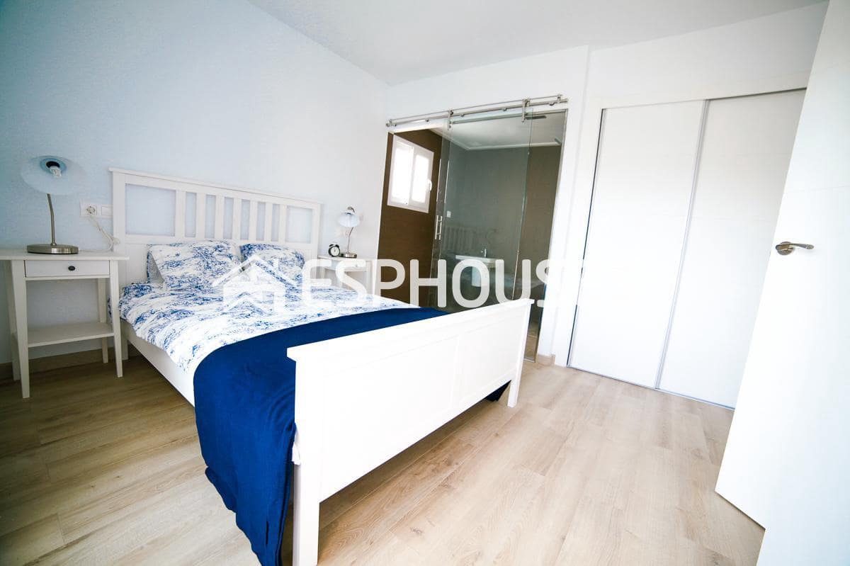 3 chambre Bungalow à vendre à Santa Pola avec piscine garage - 395 000 € (Ref: 9445418)