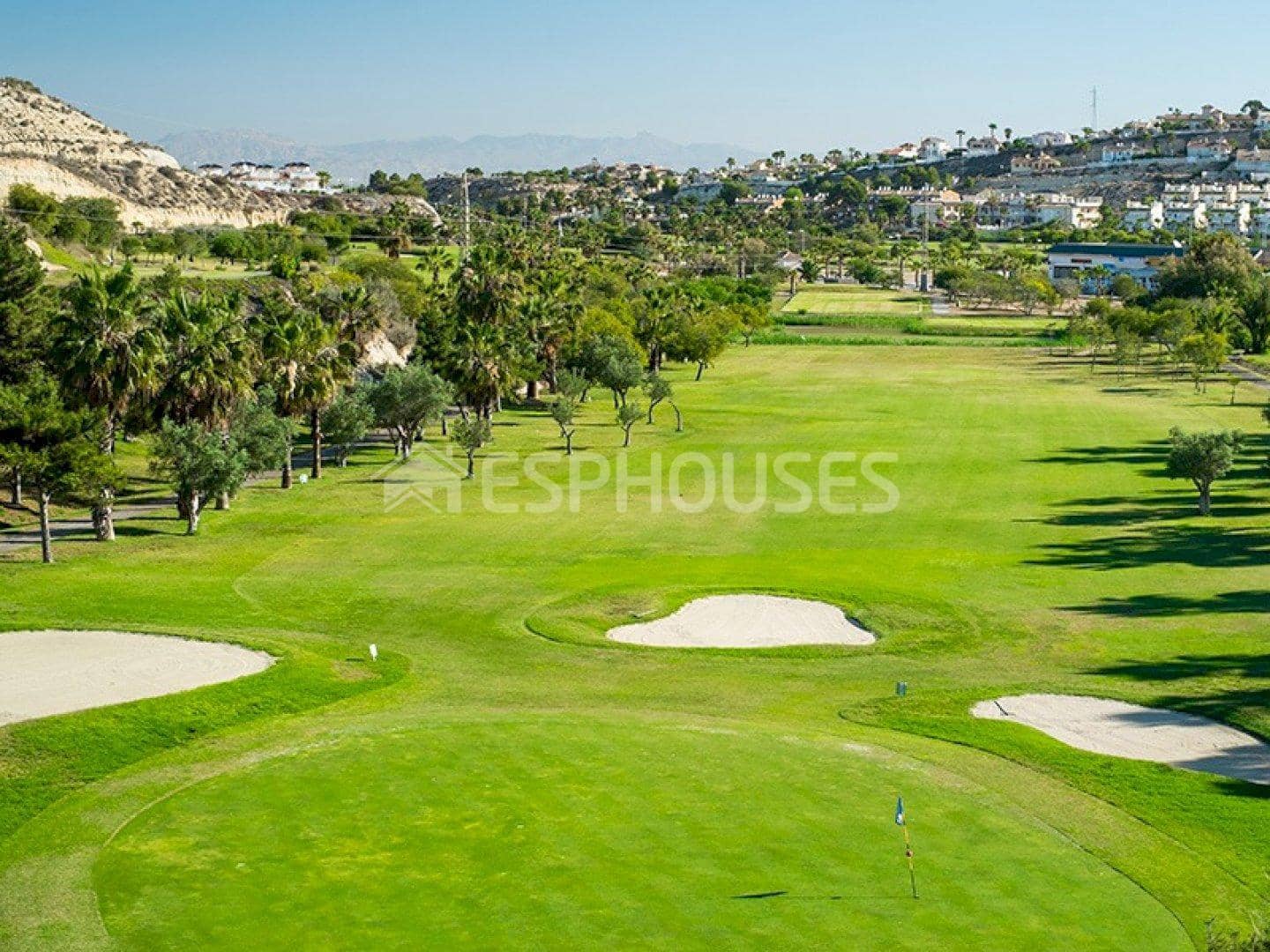 3 bedroom Villa for sale in Rojales with pool garage - € 740,000 (Ref: 9445422)