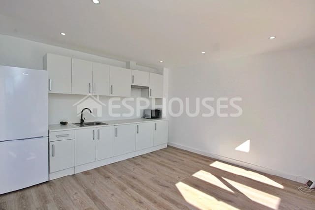 4 makuuhuone Huvila myytävänä paikassa Coloma  , La Nucia mukana uima-altaan 
autotalli - 620 000 € (Ref: 9445424)