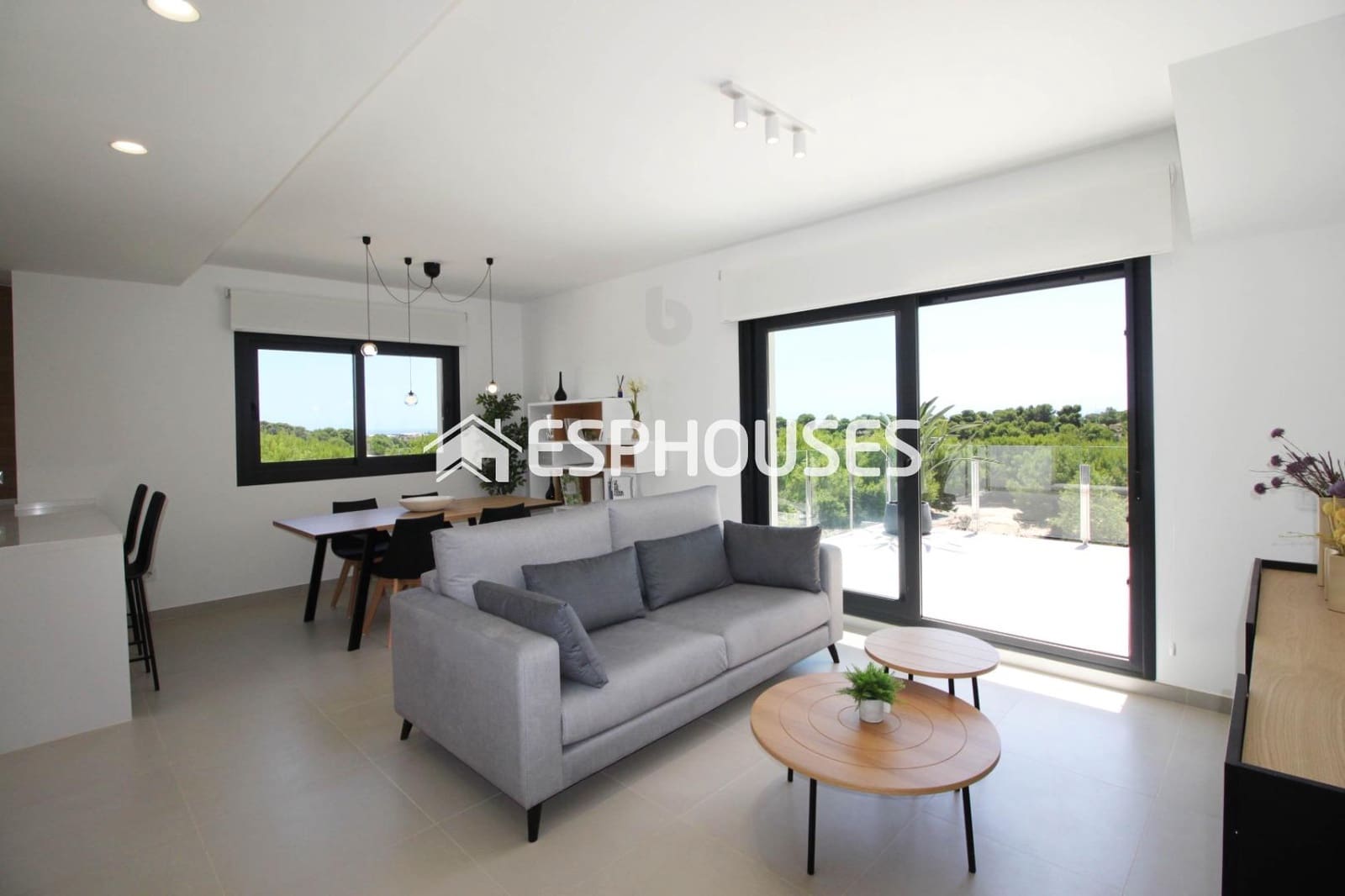 2 soverom Leilighet til salgs i Pilar de la Horadada med svømmebasseng garasje - € 234 900 (Ref: 9445427)