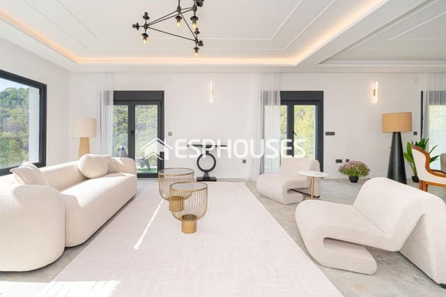 Chalet de 5 habitaciones en Altea en venta con garaje - 980.000 € (Ref: 9462545)