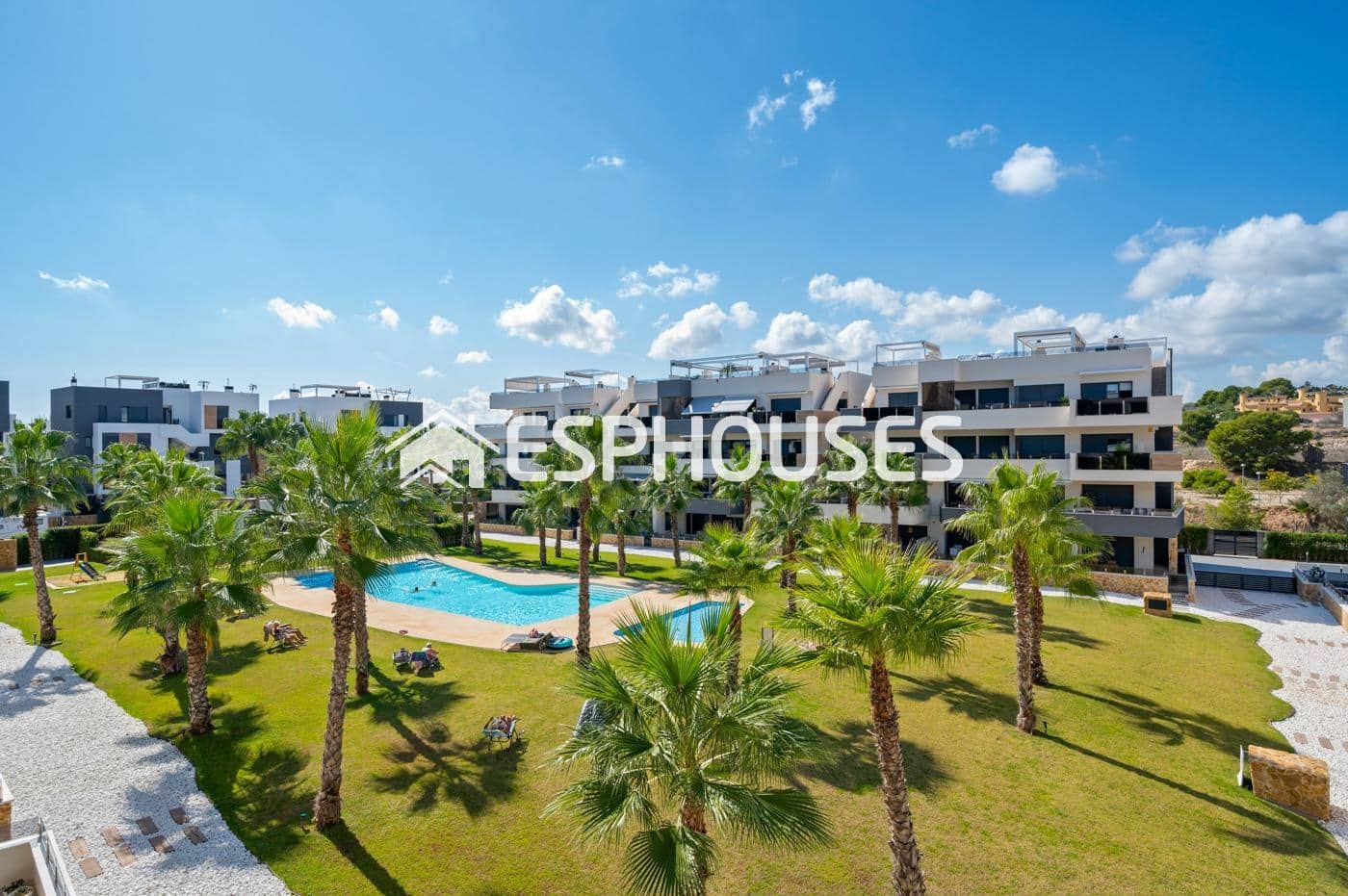 2 slaapkamer Appartement te koop in Orihuela Costa met zwembad garage - € 289.000 (Ref: 9469890)