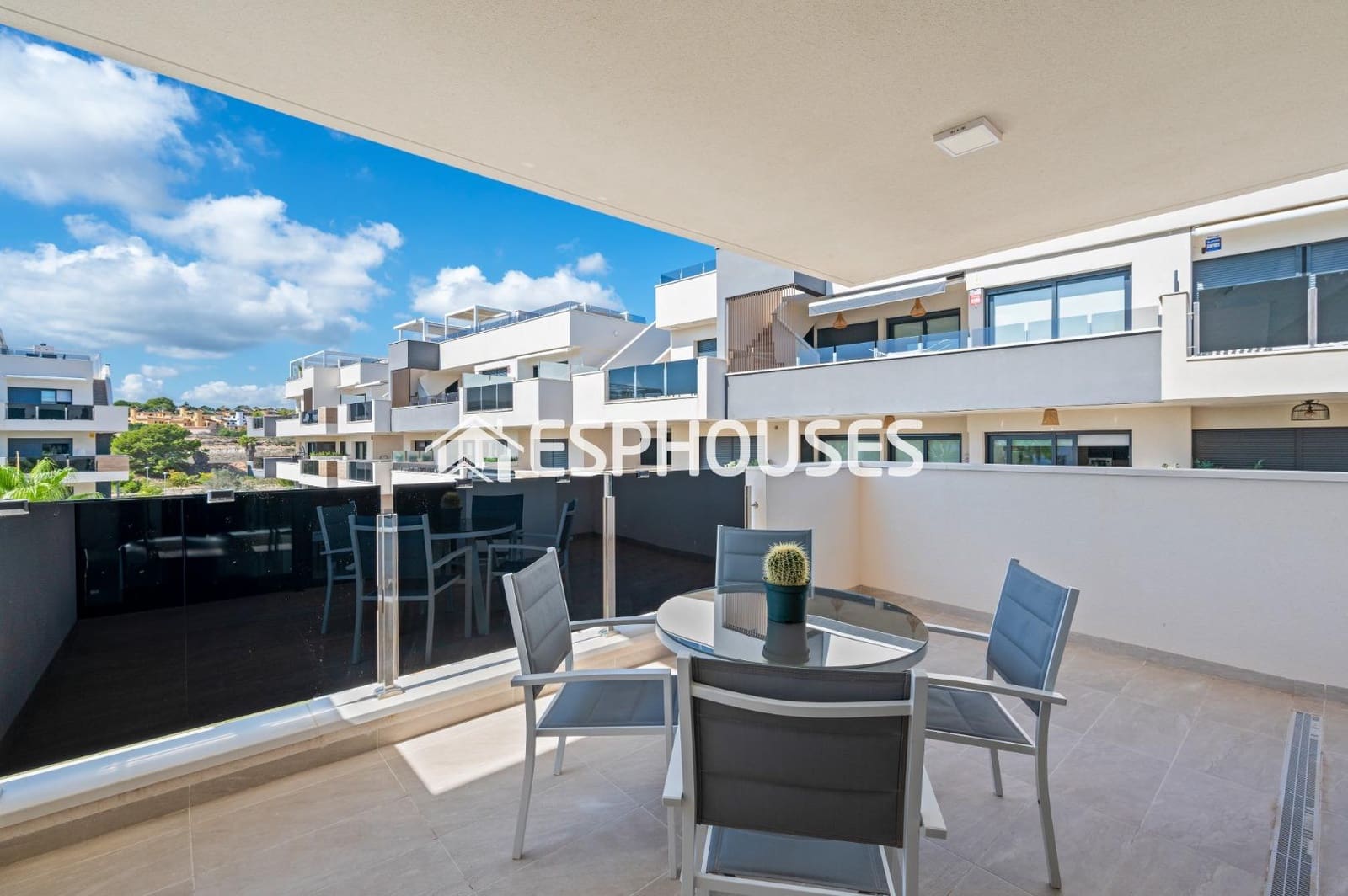 2 slaapkamer Appartement te koop in Orihuela Costa met zwembad garage - € 289.000 (Ref: 9469890)