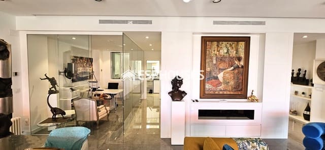 3 soveværelse Lejlighed til salg i Ensanche - Diputacion, Alicante by - € 1.095.000 (Ref: 9469891)