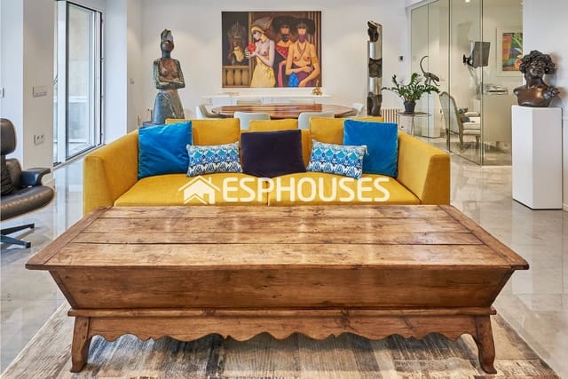 3 soveværelse Lejlighed til salg i Ensanche - Diputacion, Alicante by - € 1.095.000 (Ref: 9469891)